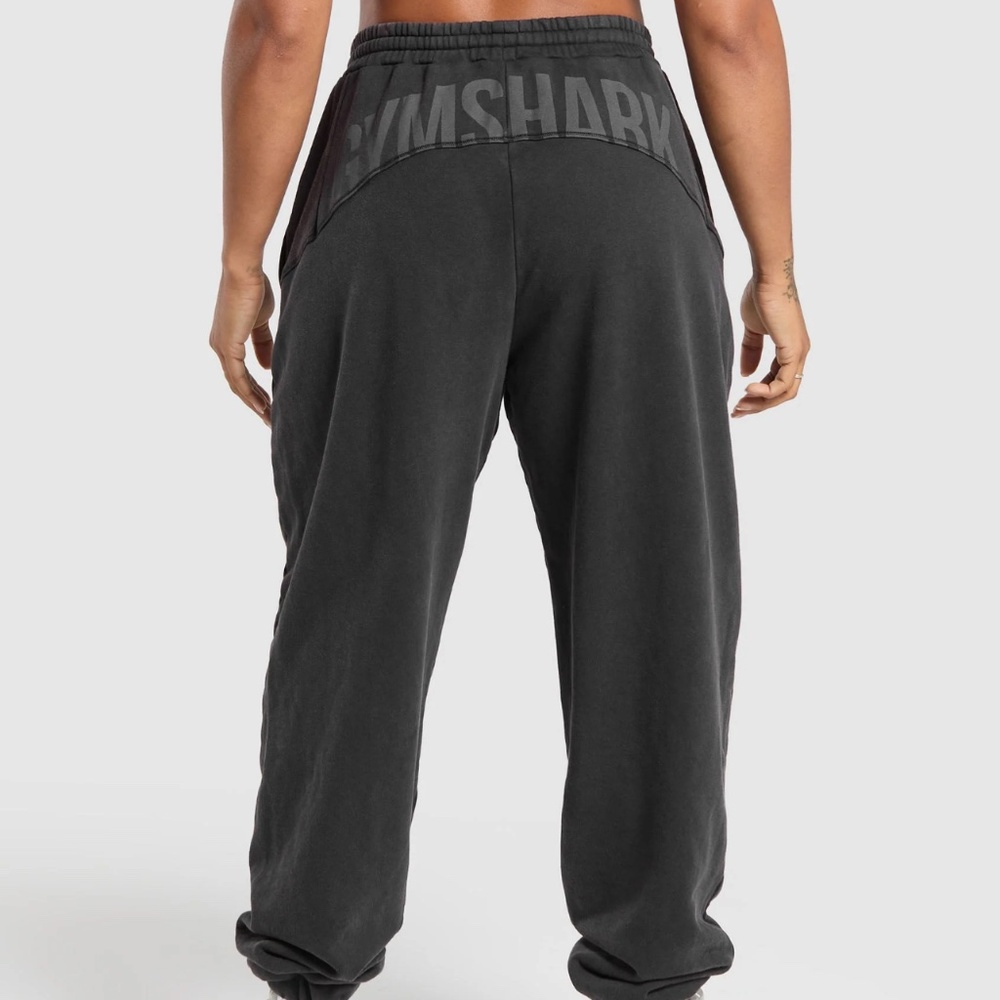 ISO gymshark power washed jogger